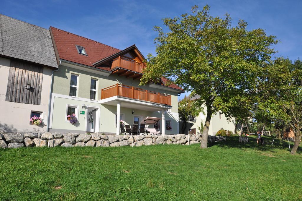 Haaghof Ertl Appartement Buitenkant foto