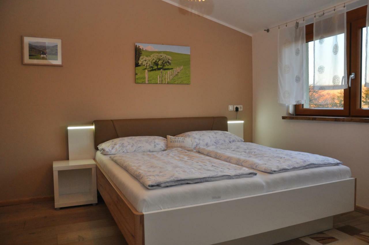 Haaghof Ertl Appartement Buitenkant foto